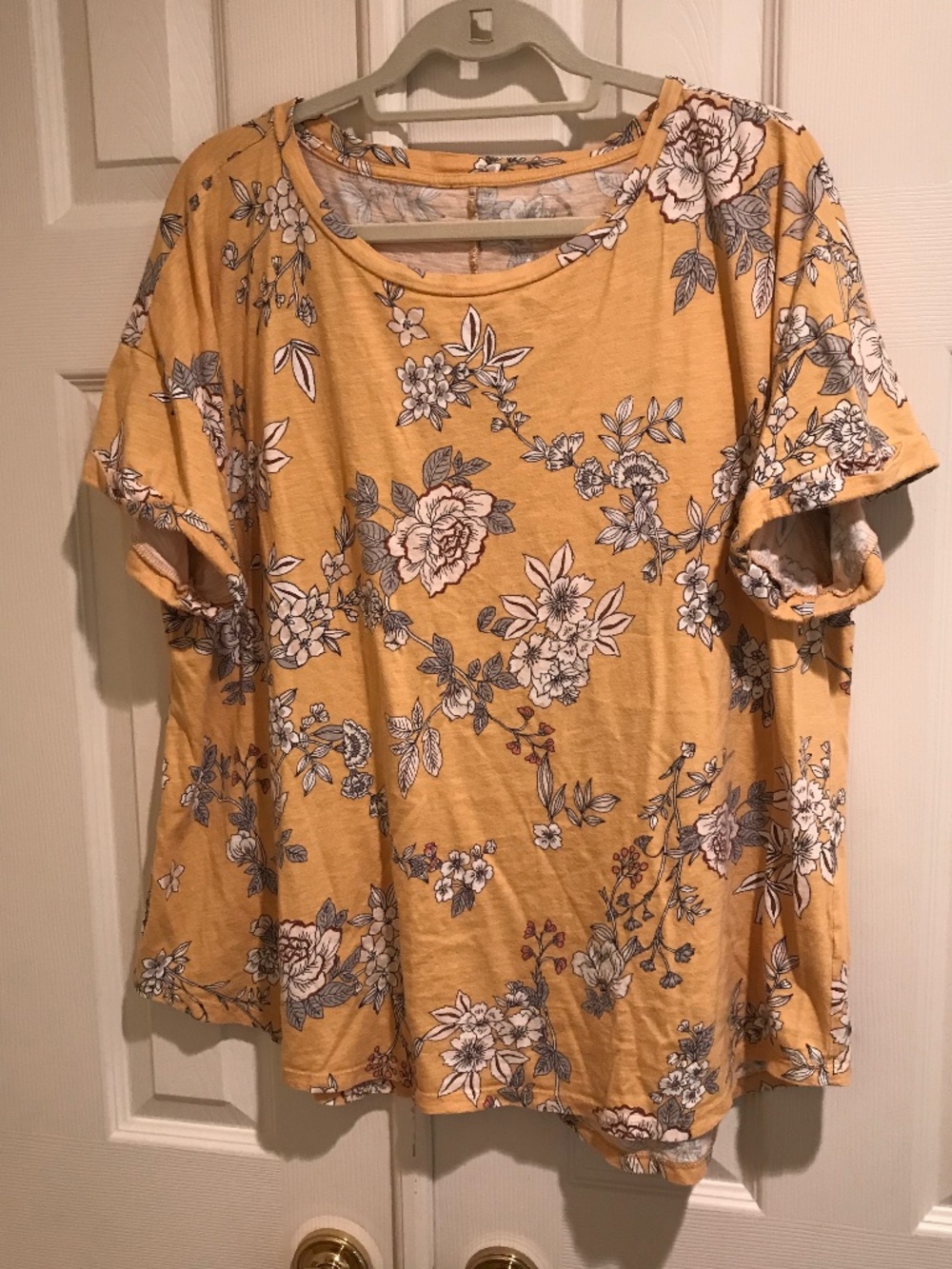 Floral top